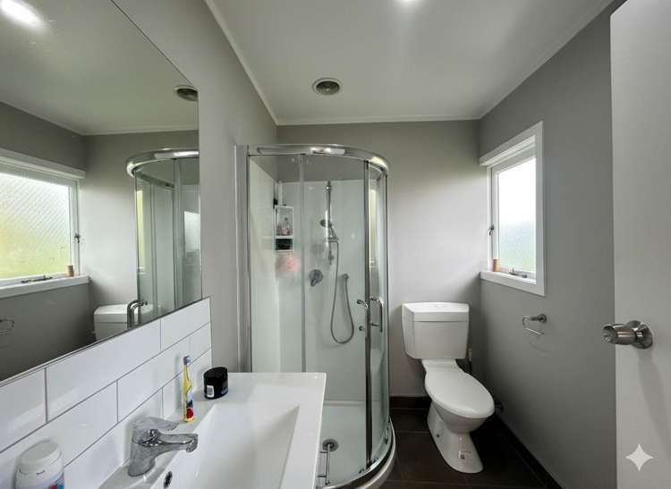 183 White Swan Road Mt Roskill_10