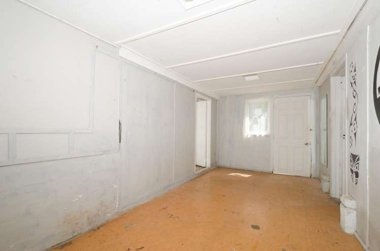 19 Newington Road Henderson_9