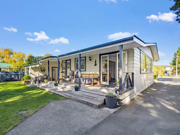 43 Norfolk Crescent Feilding_24