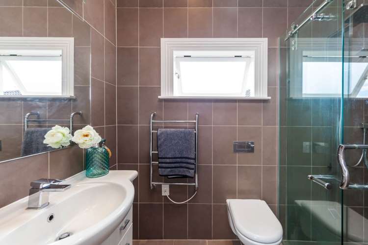 210 Carrington Road Mount Albert_10