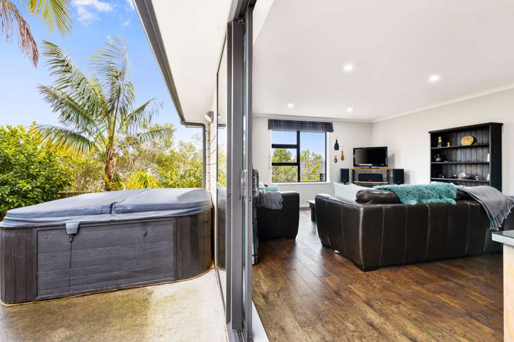 4 Bloomfield Rise Stanmore Bay_10