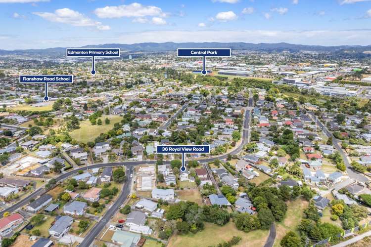 36 Royal View Road Te Atatu South_16