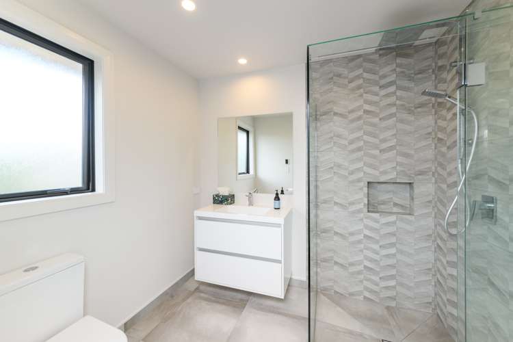 51 Freedom Drive Kelvin Grove_23