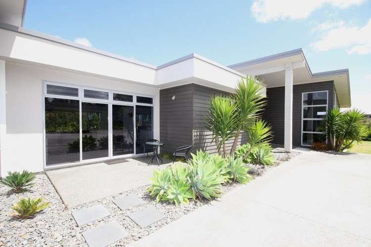 20a Pickwick Road Otamatea_1