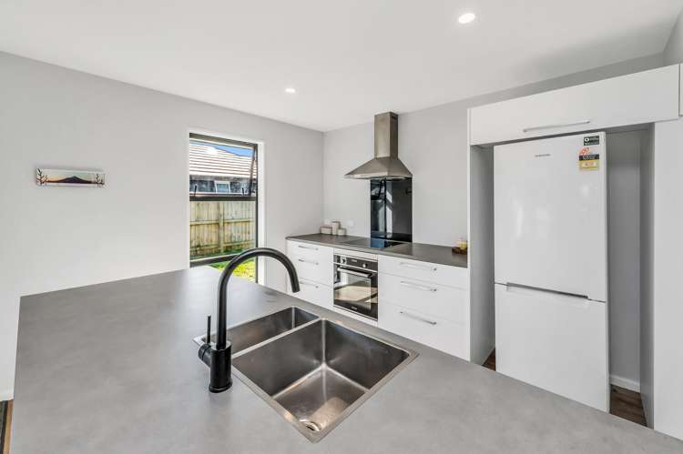 19 Stormlea Drive Southbridge_8