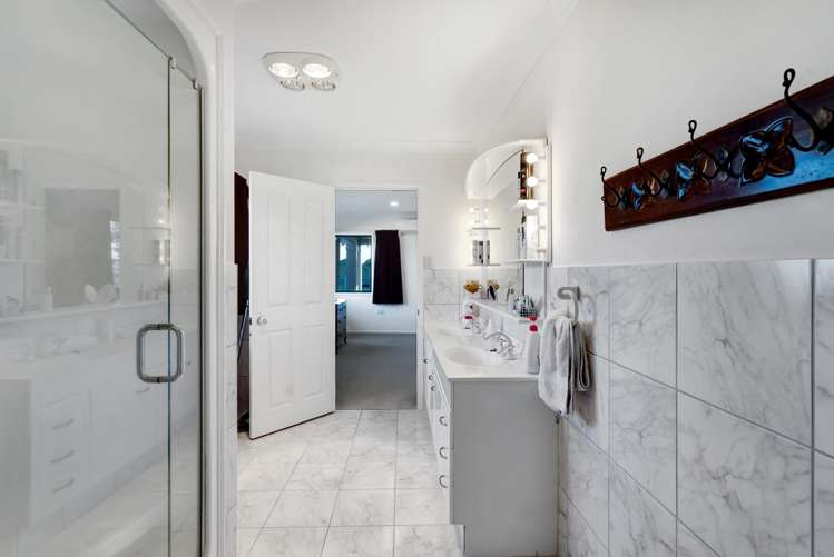 3 Karina Road Merrilands_15