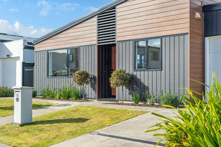 18 Aston Crescent Wallaceville_0