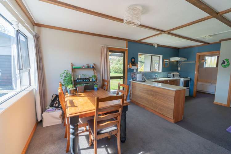 39 Home Street Manapouri_5