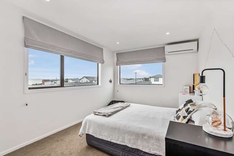 32 Defender Crescent Beachlands_23