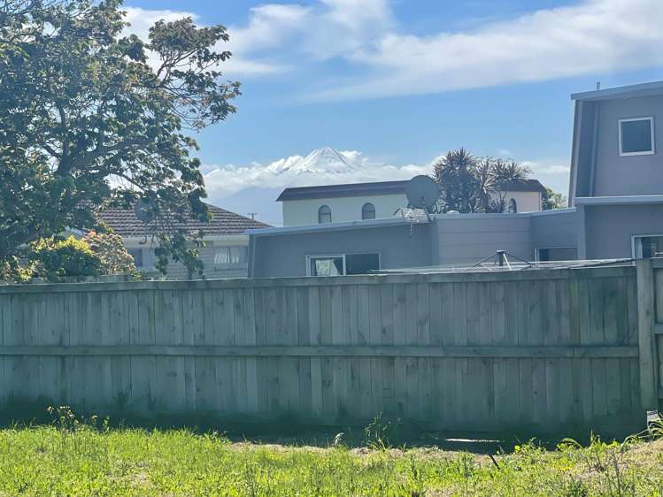 49 Murray Ave Hawera_3