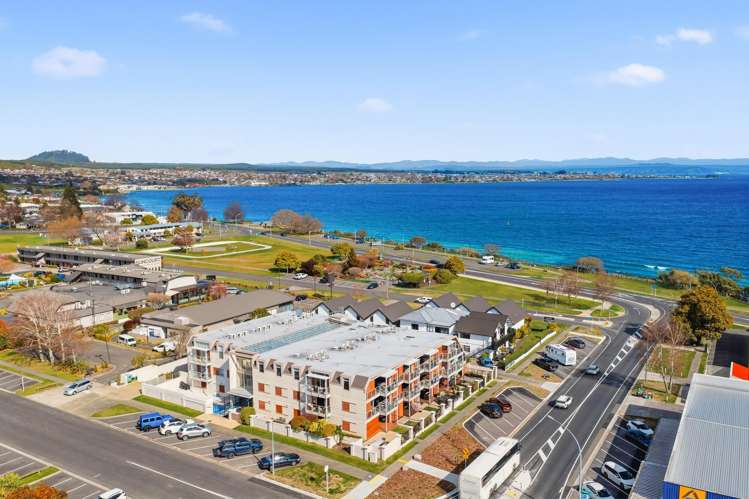 10/101 Roberts Street Taupo_26