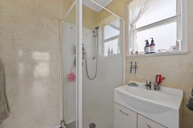 27 Bullians Avenue Taumarunui_8