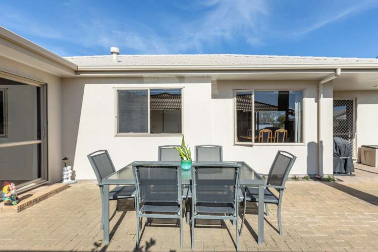 7 Ellerslie Place Taradale_13