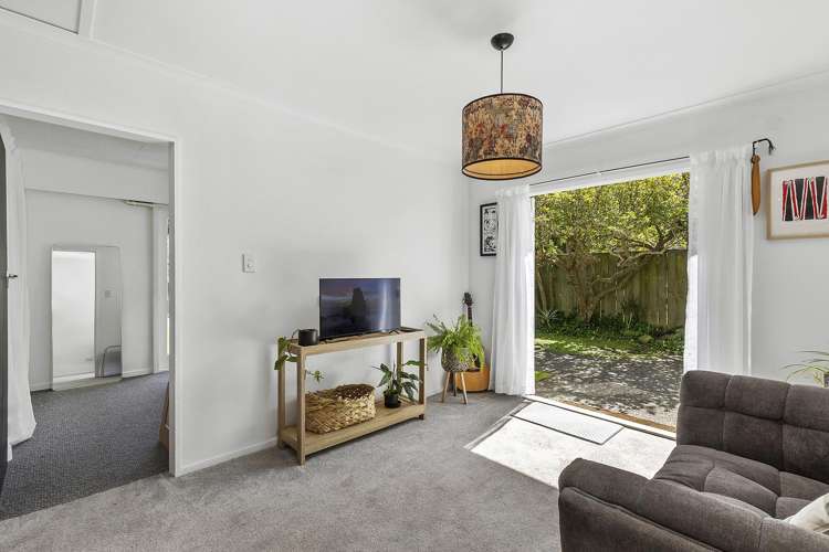 49 Cluny Road Plimmerton_20