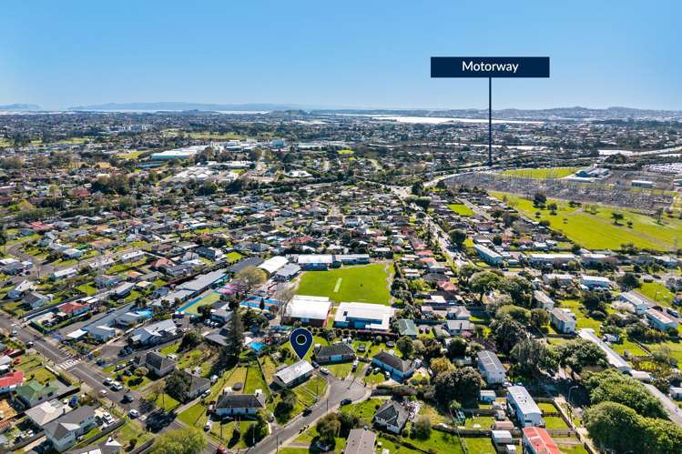 4 and 4A Finlay Place Otara_18