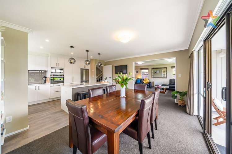 25 Waddington Drive Naenae_9