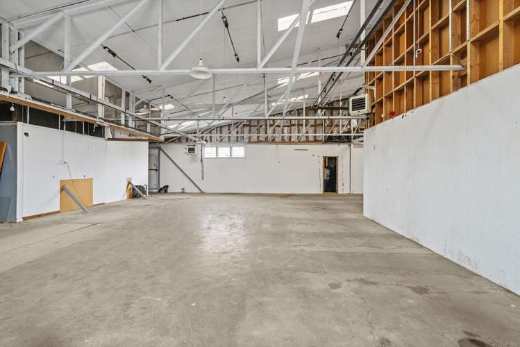 213-215 Oxford Street Levin_8