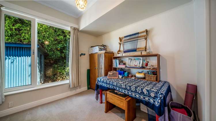 17 Adderley Terrace Ravensbourne_10