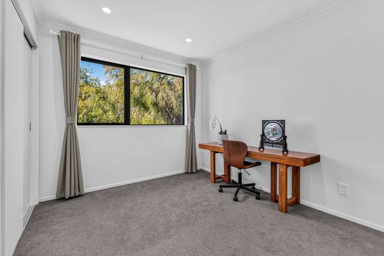 37 Erima Avenue Pt England_16