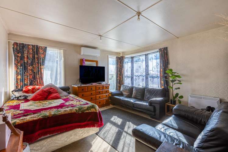 13 Scully Crescent Onekawa_13