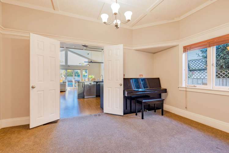 30 Hollywood Avenue Epsom_17