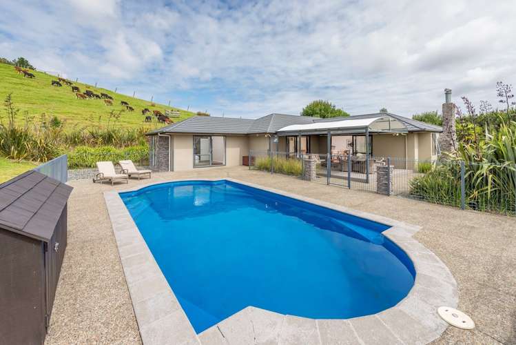 27 Twin Springs Drive Helensville_12