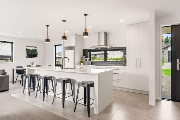 5 Melonette Way Ohauiti_1