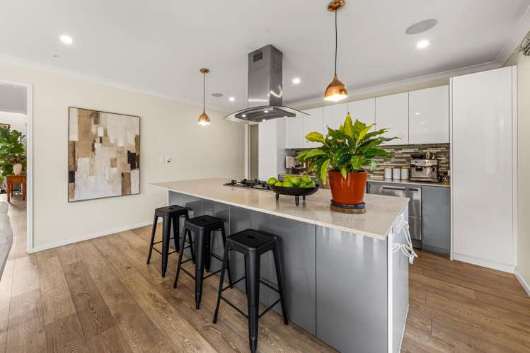 216 Harris Drive Silverdale_3