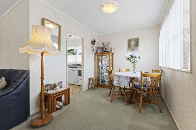 60 Wallace Road Mangere Bridge_2