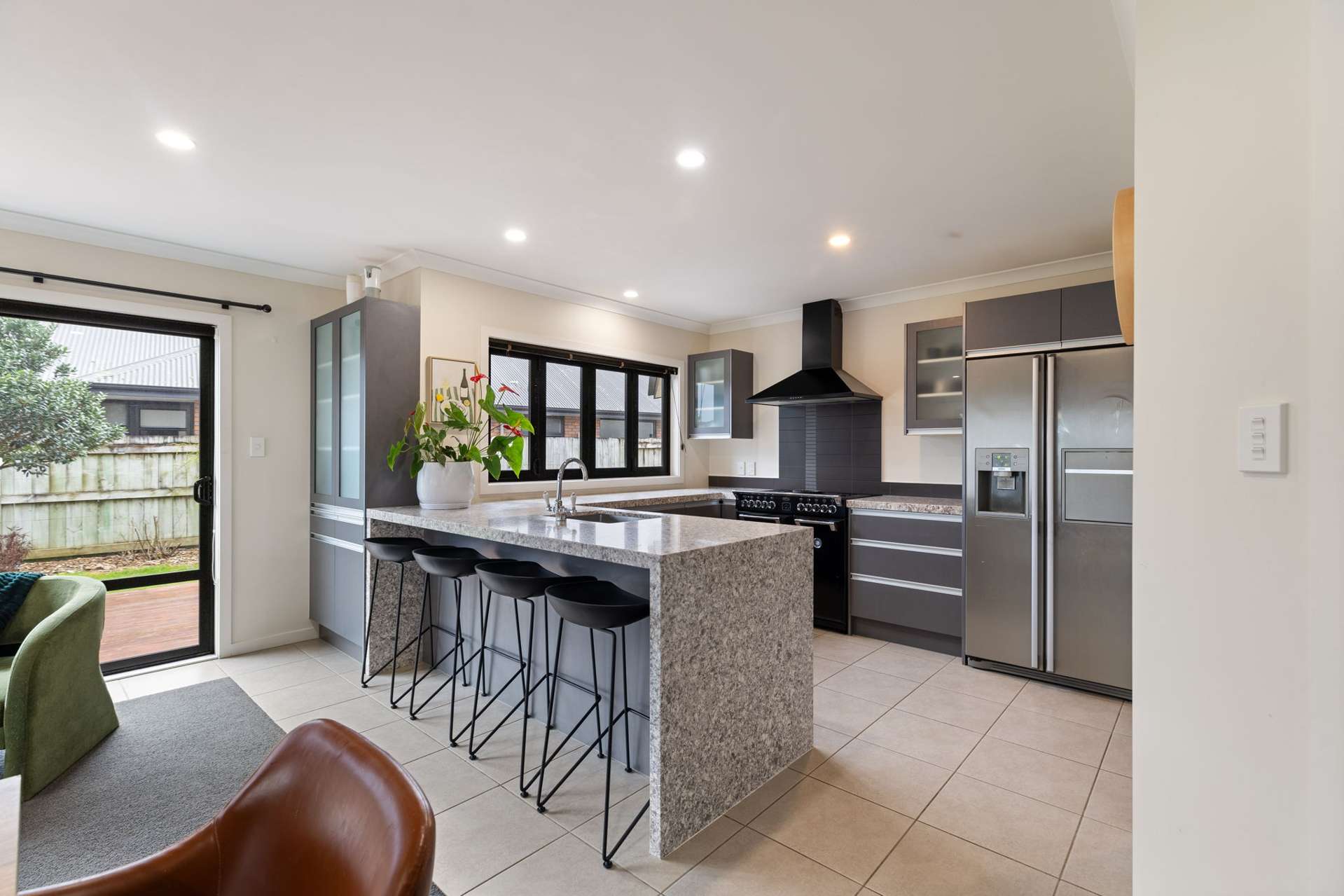 6 Trump Place Kelvin Grove_0