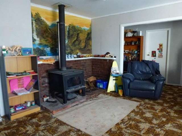 11 Lake Street Takapau_3