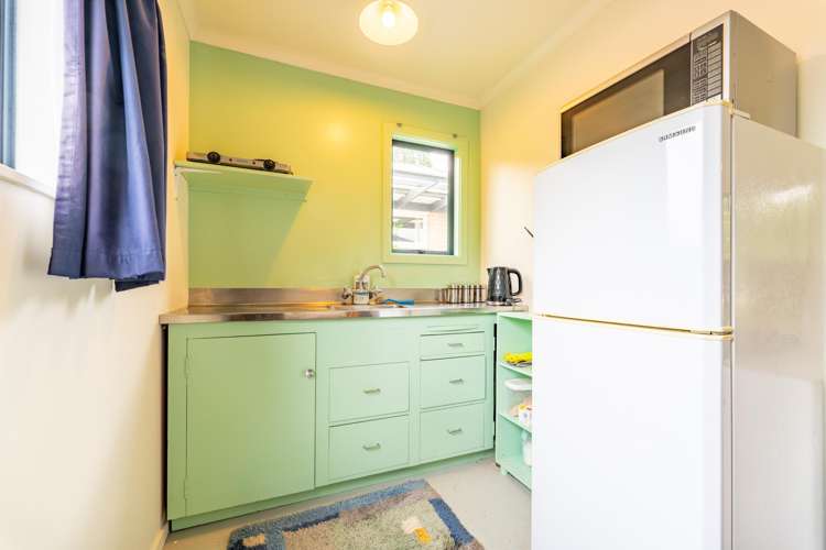 263 Downs Road Geraldine Downs_15