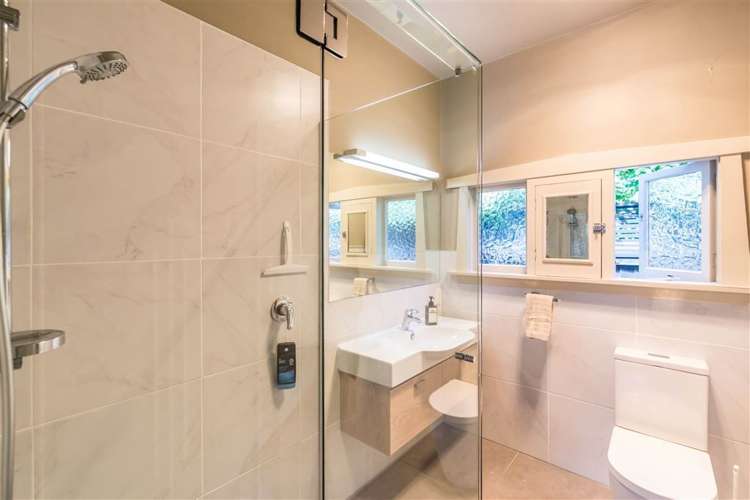 23 Devonport Lane Saint Albans_13