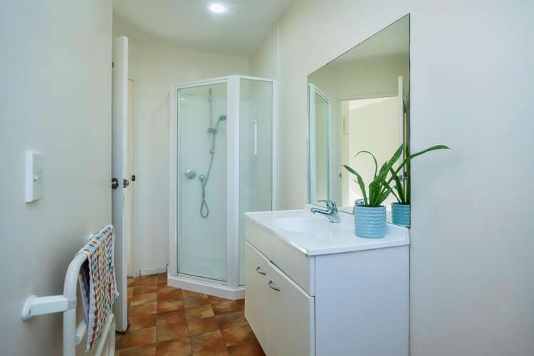 33/22a Willcott Street Mount Albert_11