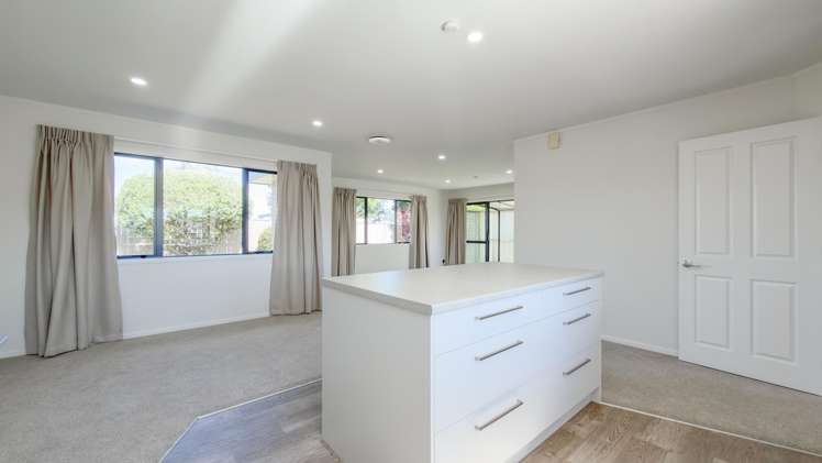 27 Rangiura Place_2