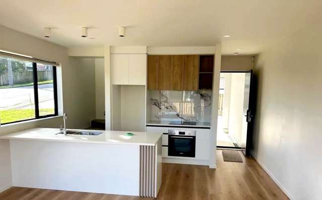 B/63 Terry Street Blockhouse Bay_4