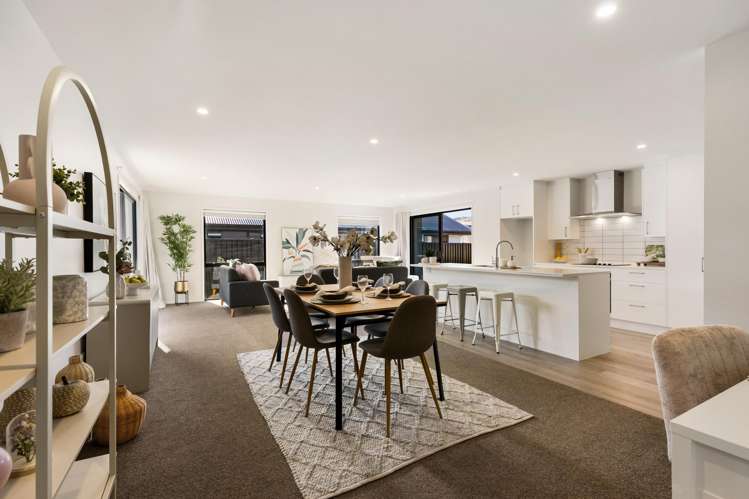 8 Wallis Drive Cromwell_6