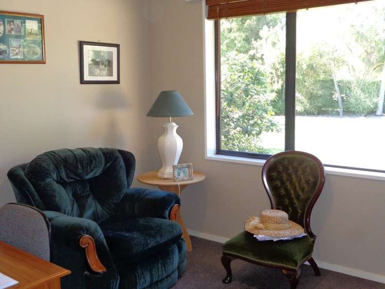 36 Stott Drive Darfield_10