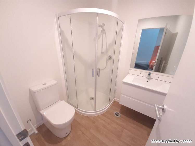 2/694 Whangaparaoa Road Stanmore Bay_15