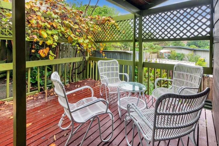 1/8 Woodhams Street Beach Haven_10