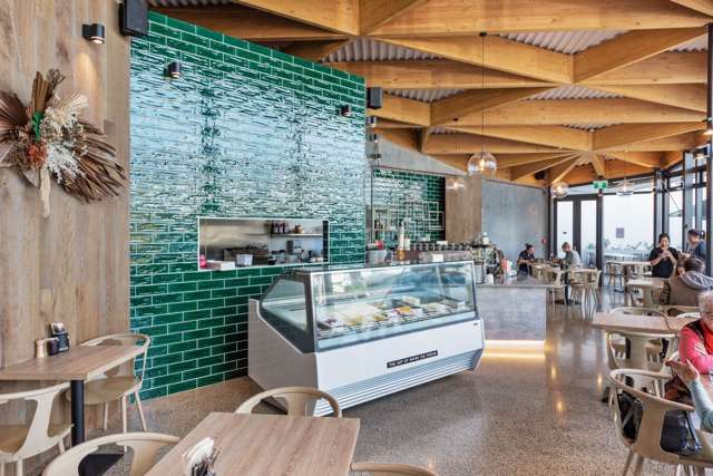 106 Hobsonville Road Hobsonville_1