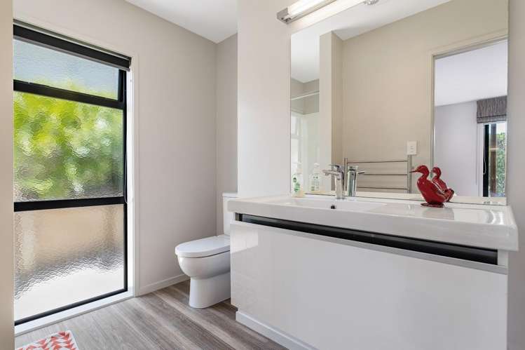 12 Ellesmere Close Pyes Pa_15