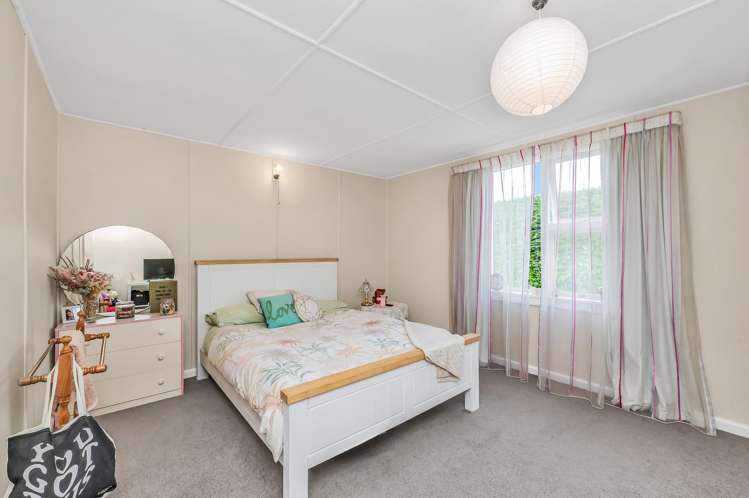 677 Pig Saddle Road Sheffield_23