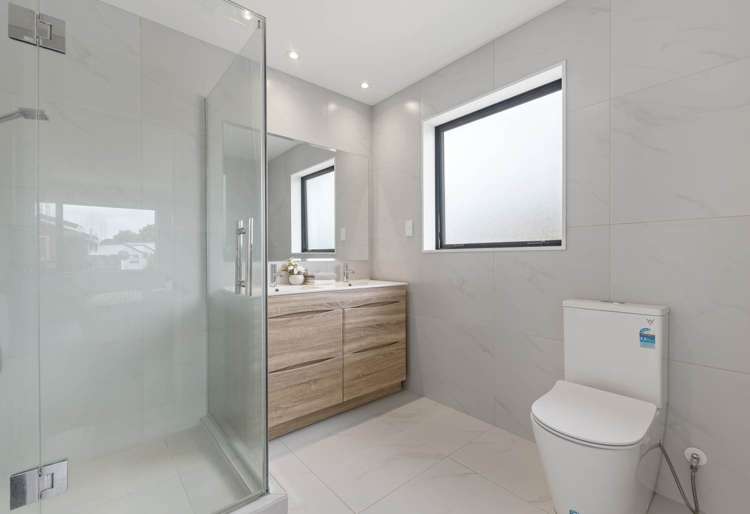 27A La Perouse Street Botany Downs_11