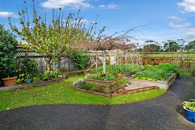 44 Smythe Road Henderson_17