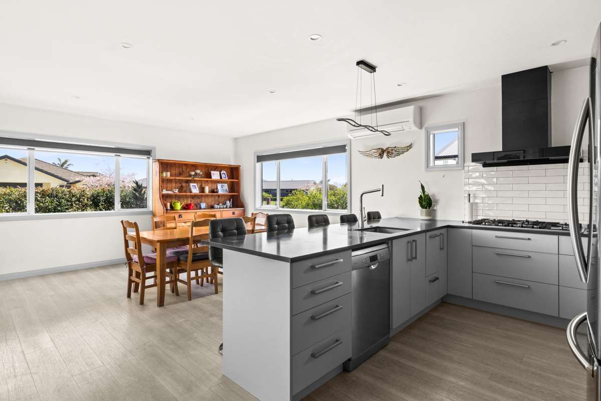 8 Lochhead Street_2