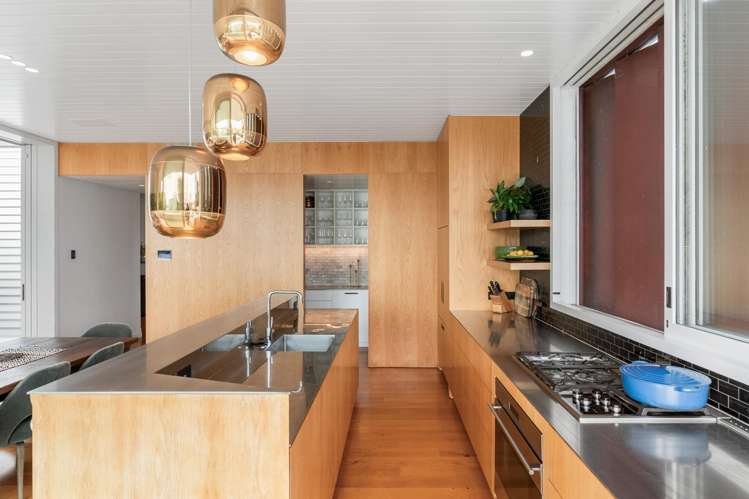 215 Jervois Road Herne Bay_5