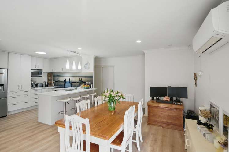 8 Wild Dunes Place Shirley_5