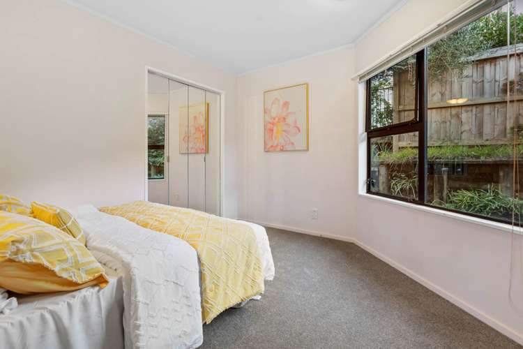 2/9 Wyoming Avenue Murrays Bay_10