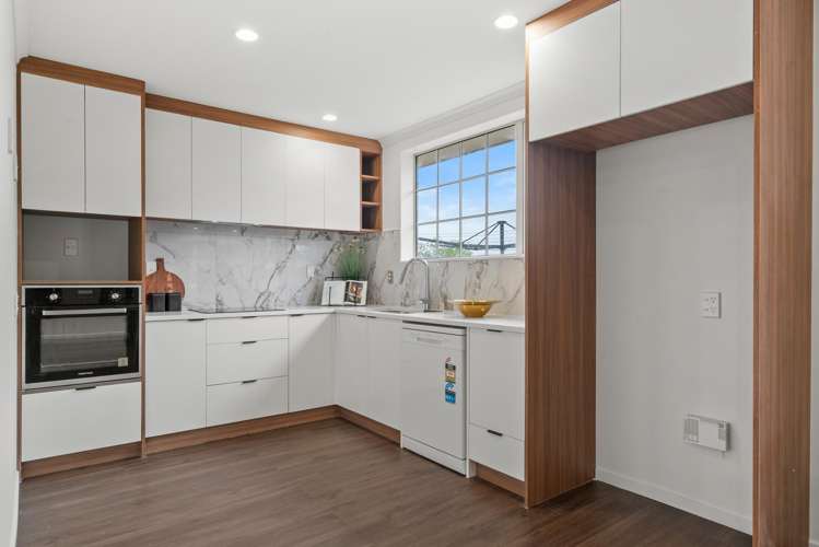 197 Keri Vista Rise Papakura_12